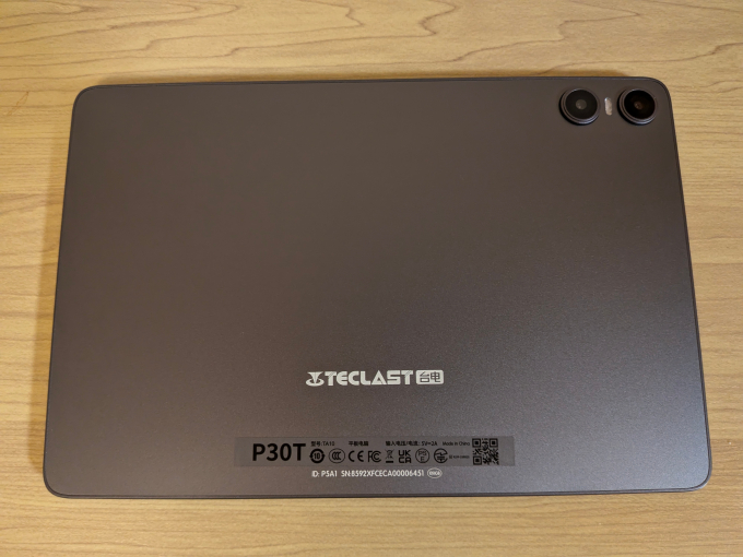 Teclast P30T 本体裏面