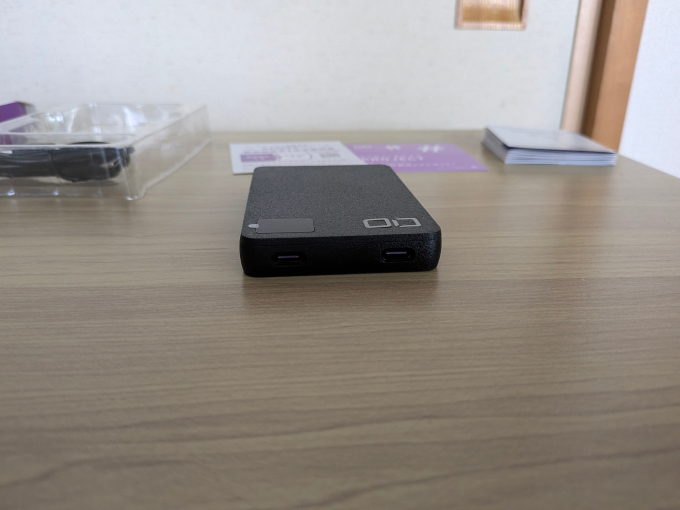 CIO SMARTCOBY SLIM 20W 本体上側面