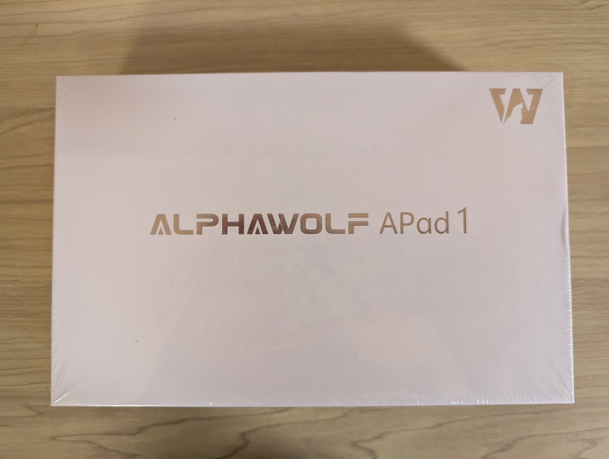 Alphawolf APad1 外箱表